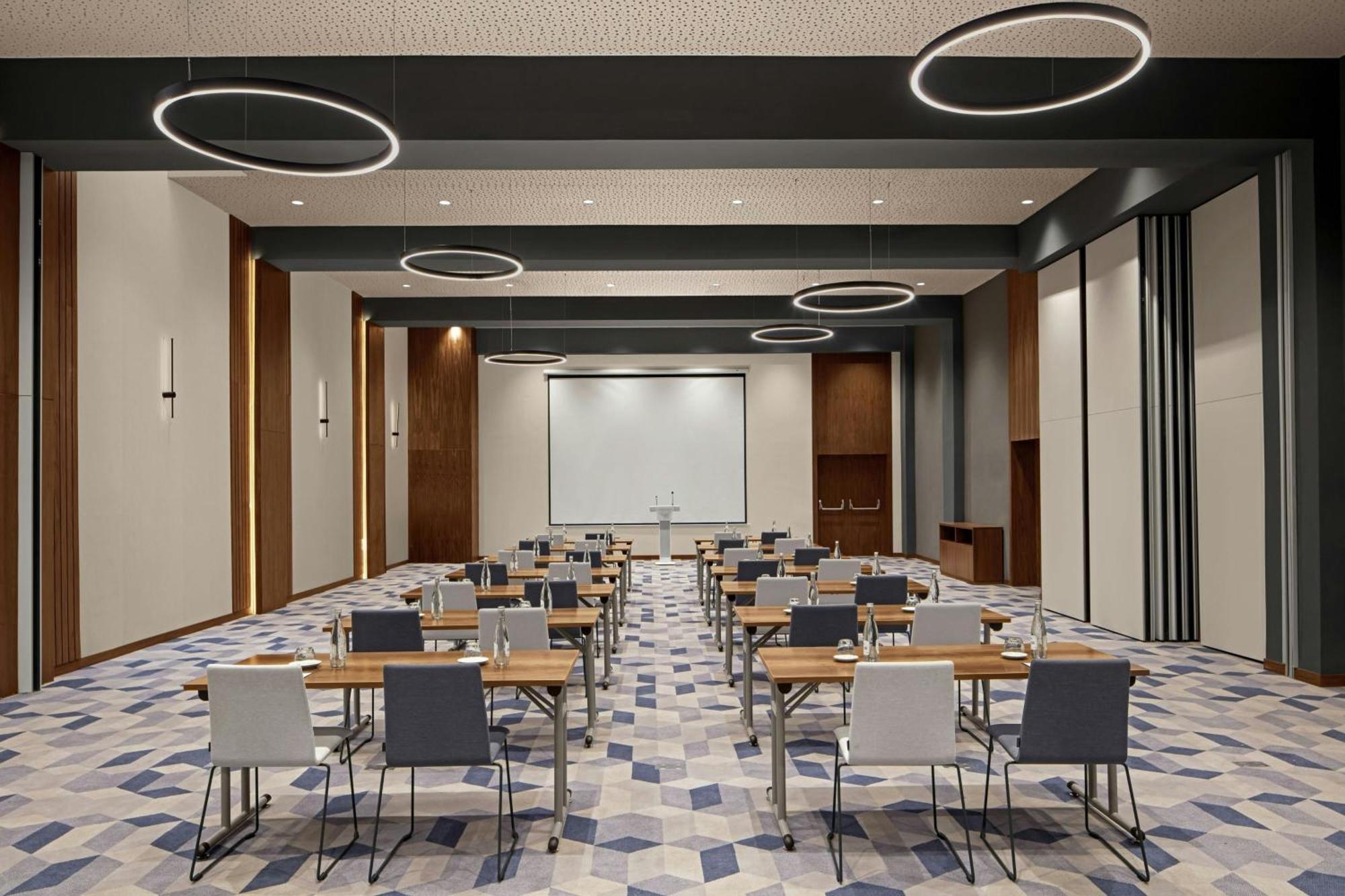 Courtyard By Marriott Casablanca Downtown Hotel Exterior photo